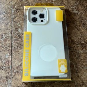 micase White Silicone Phone Case, New in Box